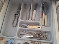 Lot 13 - keukengerei. inhoud keukenkasten - afbeelding 11 van  28