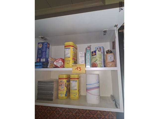 Lot 13 - keukengerei. inhoud keukenkasten - afbeelding 1 van  28