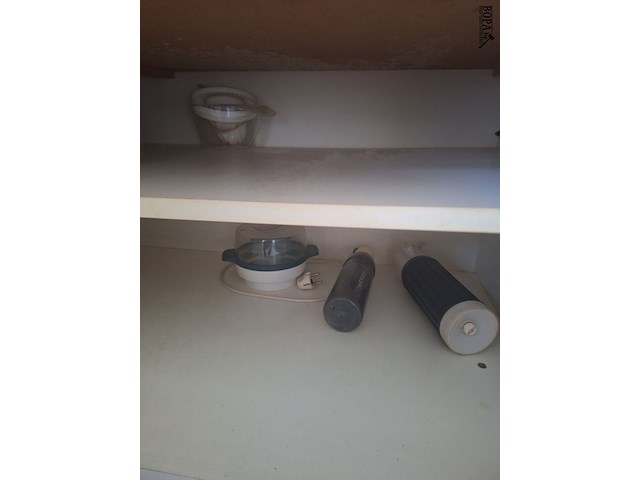 Lot 13 - keukengerei. inhoud keukenkasten - afbeelding 22 van  28