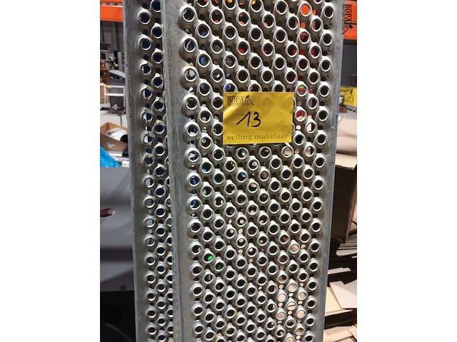 Lot 13 - oprijplaten. 2 stuks - afbeelding 4 van  4
