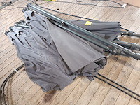 Lot 13 - parasols en parasolvoeten - afbeelding 9 van  9