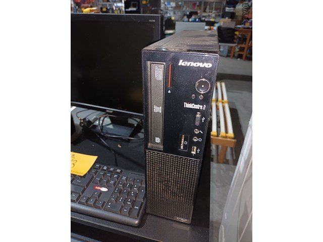 Lot 13 - pc configuratie - afbeelding 2 van  5