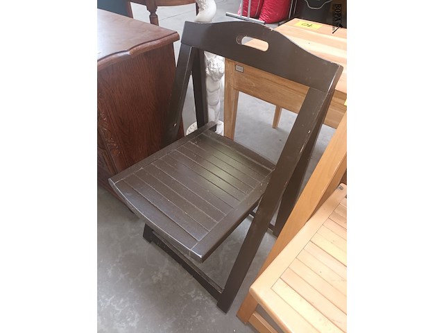 Lot 13 - plooistoel. 2 stuks - afbeelding 3 van  3