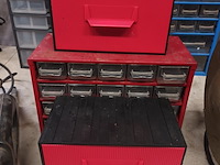 Lot 13 - sorteertoren en bakjes - afbeelding 2 van  4