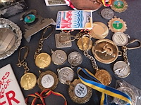 Lot 13 - sport medailles en bekers. 30 stuks - afbeelding 3 van  5