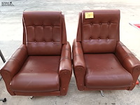 Lot 13 - vintage draaifauteuil. 2 stuks