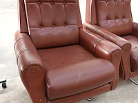 Lot 13 - vintage draaifauteuil. 2 stuks - afbeelding 2 van  6