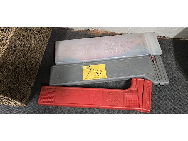 Lot 130 - gevaren driehoeken 3 stuks - afbeelding 1 van  1