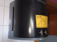 Lot 130 - handoekpapier dispenser - afbeelding 3 van  3