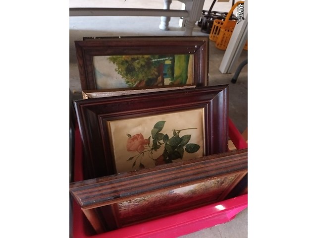 Lot 130 - kaders. 2 bakken - afbeelding 3 van  3