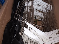 Lot 130 - kledinghangers en kledinghoezen - afbeelding 2 van  4