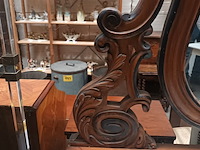 Lot 130 - ladekast met marmer en spiegel - afbeelding 6 van  6