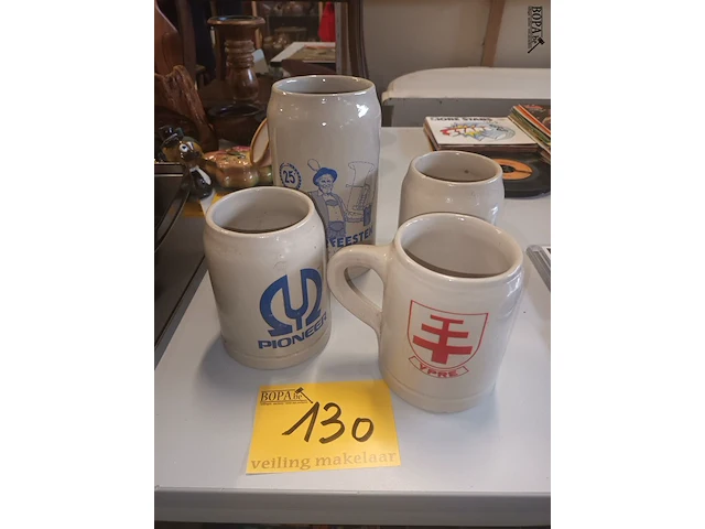 Lot 130 - reclame bierpotten. 4 stuks - afbeelding 1 van  4