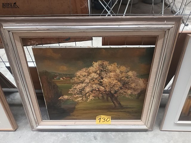 Lot 130 - schilderij boom - afbeelding 1 van  4