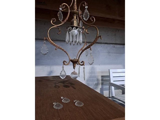 Lot 130 - vintage kroonluchter met kristallen pendeloques - afbeelding 3 van  3