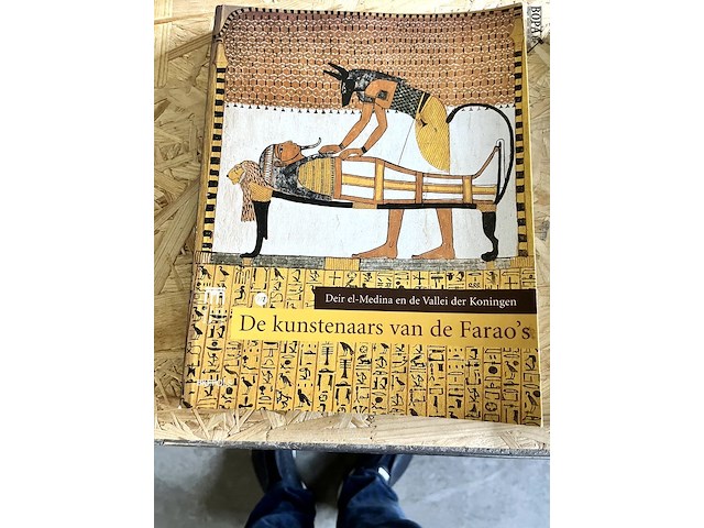 Lot 131 - de kunstenaars van de farao's - afbeelding 1 van  8