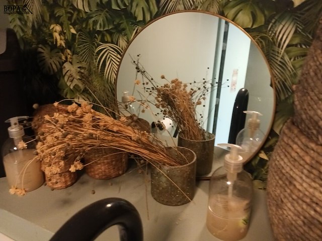 Lot 131 - decoratie en vuilnisbakje. 9 stuks - afbeelding 3 van  5