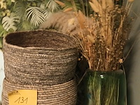 Lot 131 - decoratie en vuilnisbakje. 9 stuks - afbeelding 4 van  5