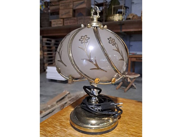 Lot 131 - duo vintage nachtlampjes - afbeelding 2 van  3