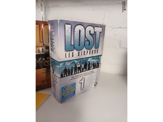 Lot 131 - dvd boxen lost. 3 stuks - afbeelding 2 van  3