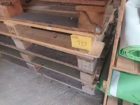 Lot 131 - houten palletten. 20 stuks