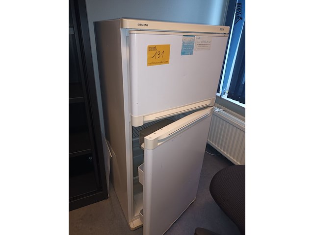 Lot 131 - koel/vries combinatie siemens - afbeelding 1 van  3