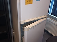 Lot 131 - koel/vries combinatie siemens - afbeelding 1 van  3