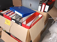 Lot 131 - ringmappen - afbeelding 2 van  3