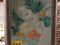 Lot 131 - schilderij bloemen - afbeelding 1 van  3