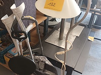 Lot 132 - diversen. 5 stuks - afbeelding 1 van  4