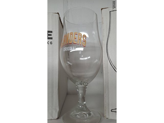 Lot 132 - flanders original glazen 12 stuks - afbeelding 1 van  2