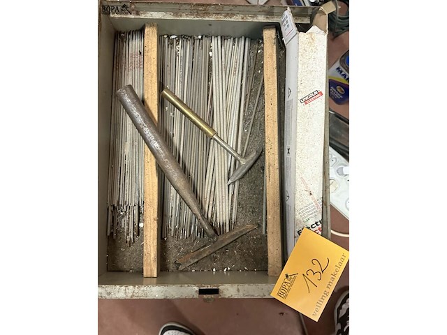 Lot 132 - lasapparaat met thermische veiligheid en toebehoren, laselec - afbeelding 5 van  6