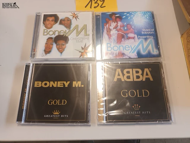Lot 132 - muziek cd’s. 4 stuks - afbeelding 1 van  2
