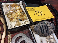 Lot 132 - partij juwelen - afbeelding 7 van  7
