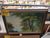 Lot 132 - schilderij bos met water - afbeelding 1 van  3