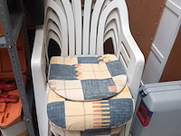 Lot 132 - simoni tuinstoelen - 4 stuks - afbeelding 1 van  5