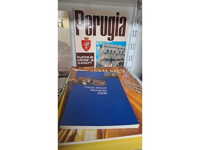 Lot 133 - boeken over europa ong 27 stuks - afbeelding 5 van  5