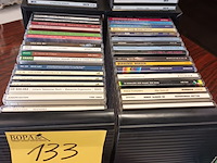 Lot 133 - cd box met muziek cd’s. 40 stuks - afbeelding 1 van  2