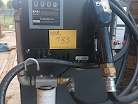 Lot 133 - mazouttank met pomp
