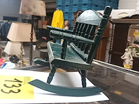 Lot 133 - miniatuur schommelstoel - afbeelding 3 van  3