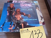 Lot 133 - muziek singles. 23 stuks - afbeelding 1 van  2
