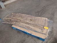 Lot 133 - plexi panelen. 10 stuks - afbeelding 1 van  3