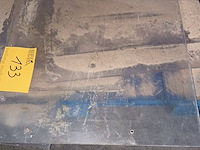 Lot 133 - plexi panelen. 10 stuks - afbeelding 2 van  3