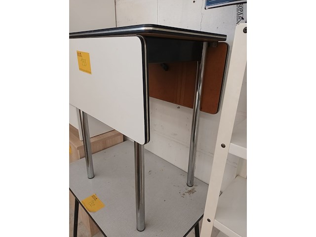Lot 133 - retro formica klaptafel - afbeelding 2 van  2
