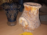 Lot 133 - vazen. 2 stuks