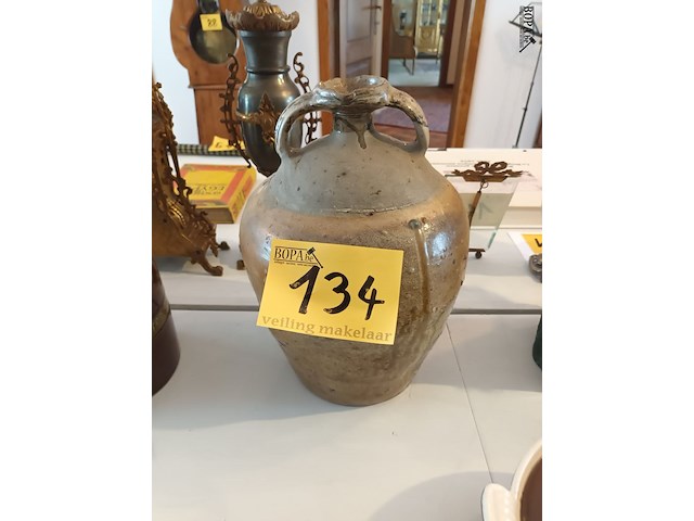 Lot 134 - antieke kruik - afbeelding 1 van  4