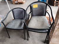 Lot 134 - armstoel. 3 stuks - afbeelding 1 van  3