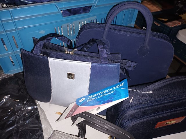 Lot 134 - handtassen en draagtassen. 10 stuks - afbeelding 4 van  4