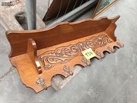 Lot 134 - houten kapstok - afbeelding 2 van  3