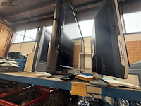 Lot 134 - lot tv toestellen met hdmi 3 stuks: sony diam 65, panasonic - afbeelding 1 van  4